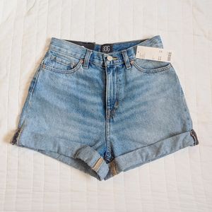 NWT UO BDG High-Waisted Mom Shorts